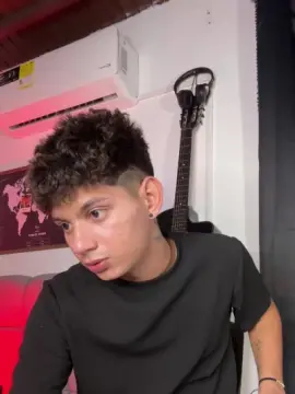 Cam4 Live Sex Cam of naughty_daniel
