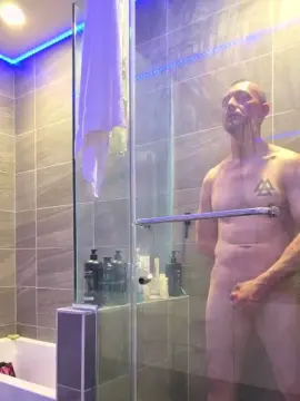 Cam4 Free Live Porn of Adamd925