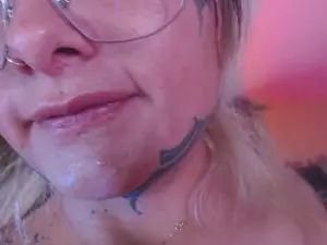 Cam4 Sex Chat of toxykitti