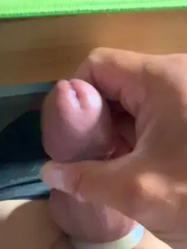 Cam4 Live Sex of moinmoin60