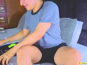 Cam4 Live Sex Cam of teddy_cowboy