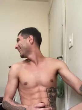 Cam4 Live Porn of Gui20cm