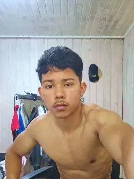 Cam4 Adult Webcam of Isaack1ng
