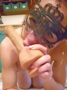 Cam4 Sex Cam of Hotladysquirt