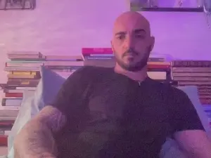 Cam4 Sex Cam of alessandromori9