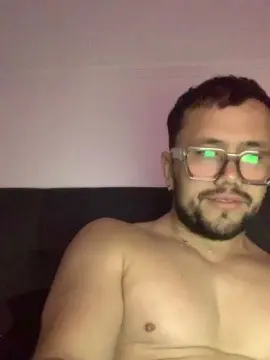Cam4 Private Sex Chat of body_cris