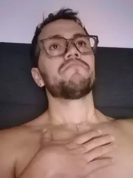 Cam4 Live Porn of body_cris
