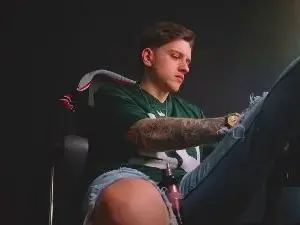 Cam4 Nude Webcam of FelixStark