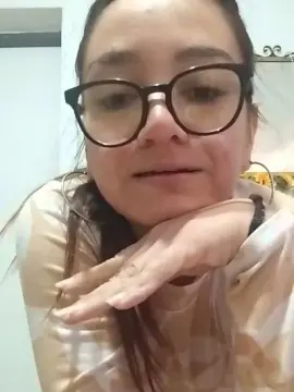 Cam4 Sex Chat of itati3