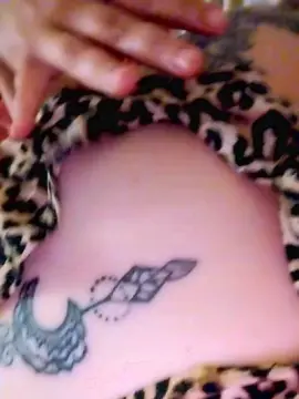 Cam4 Free Live Porn of Heyde2026
