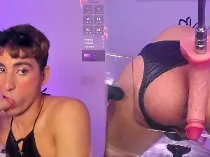 Cam4 Live Sex of PeachMonroe_