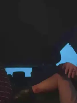 Cam4 Sex Cam of JulieLenny