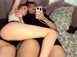 Cam4 Live Porn of RoseReddish
