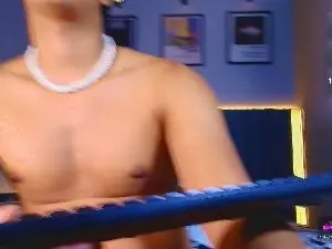 Cam4 Best Webcam of Leo_Savage