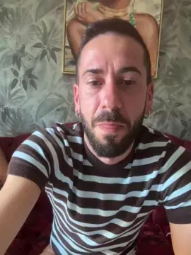 Cam4 Live Sex Cam of antipatico1