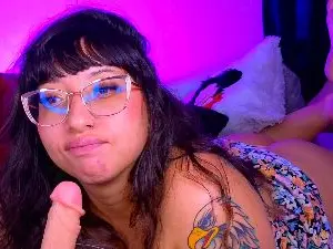 Cam4 Free Live Porn of piafisher1_cute