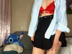 Cam4 Live Sex of SharylQuevedo