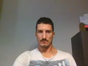 Cam4 Free Live Porn of bigsurprisexxx