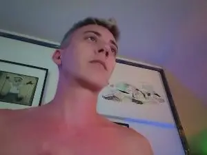 Cam4 Free Live Porn of HuGo4K