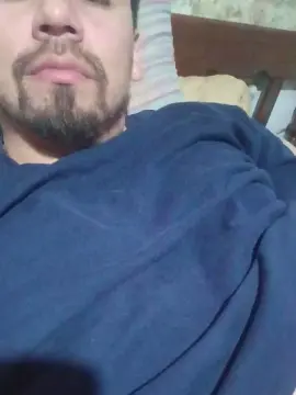 Cam4 Free Live Porn of hombrehot89