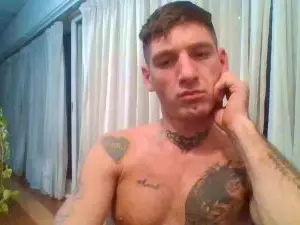 Cam4 Free Live Porn of 3mmasi3t3
