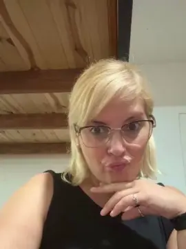 Cam4 Private Sex Chat of Micarica