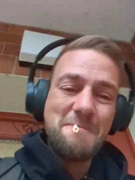 Cam4 Live Porn of Lienlingsidiot