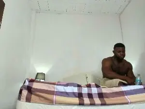 Cam4 Free Live Porn of Max_flex