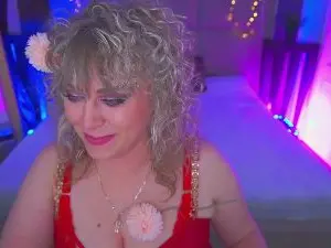 Cam4 Watch Live Sex Cams of CandyLadyyy