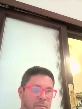 Cam4 Adult Webcam of latinomadri3
