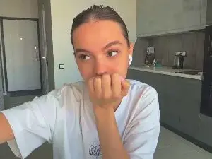 Cam4 Free Porn Cam of KacyWhitehurst