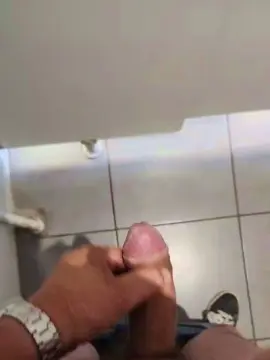 Cam4 Free Porn Cam of VoyeurExhib83