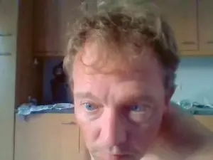 Cam4 Live Porn of bertolini83