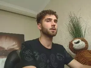 Cam4 Watch Live Sex Cams of KyloEast