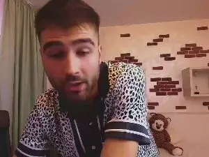Cam4 Watch Live Sex Cams of KyloEast