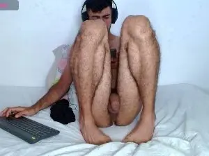 Cam4 Free Live Porn of Bear_97x
