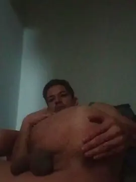 Cam4 Adult Video Chat of Hugonadamas