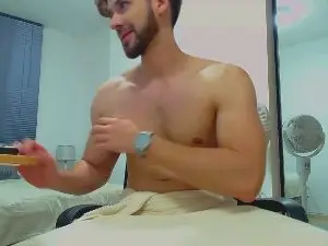 Cam4 Live Sex Cam of MARCK_CHEST