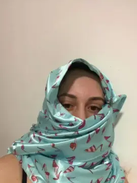 Cam4 Live Sex of REALEZA32