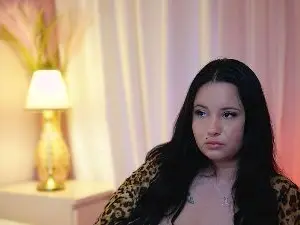 Cam4 Live Sex of AdelineRoze