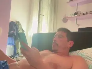 Cam4 Live Sex Cam of kaips