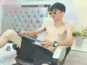 Cam4 Free Live Porn of maxim_rod