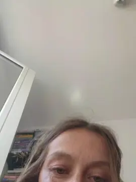 Cam4 Live Porn of WetpussyMimi
