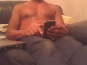 Cam4 Live Sex of ralphhasone