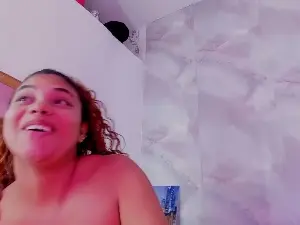 Cam4 Live Sex Cam of EllyBloom