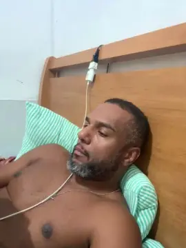 Cam4 Private Sex Chat of Pretocariocahot