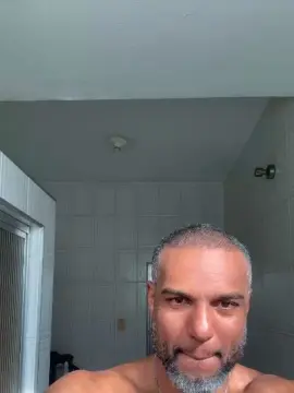 Cam4 Free Porn Cam of Pretocariocahot