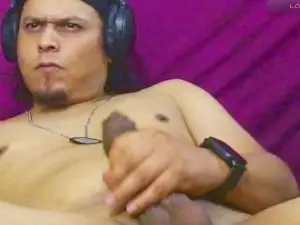 Cam4 Adult Webcam of Chinoroz