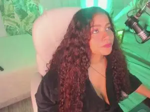 Cam4 Private Sex Chat of loly_marce