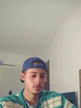 Cam4 Live Porn of sant2951